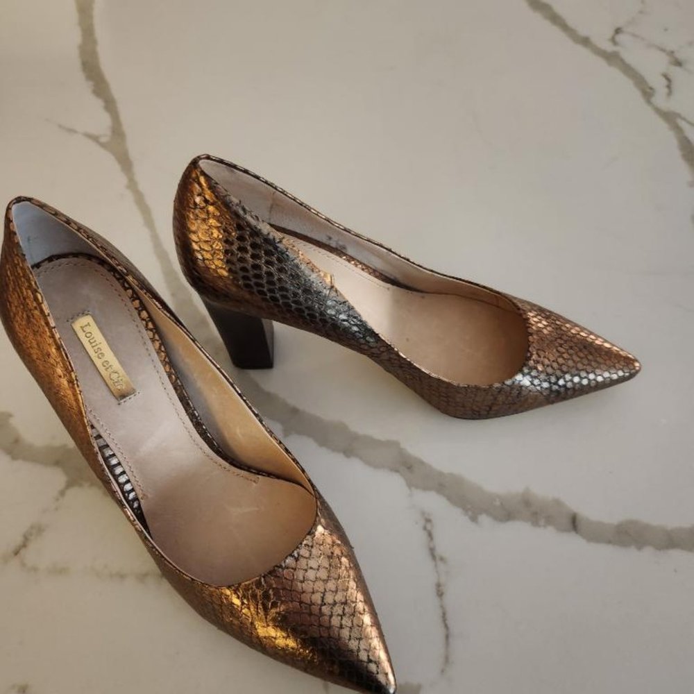 Louise et Cie Bronze Pump size 10M